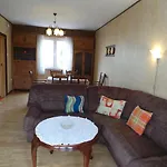 In 39570 كاستاف