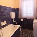 In 39570 كاستاف