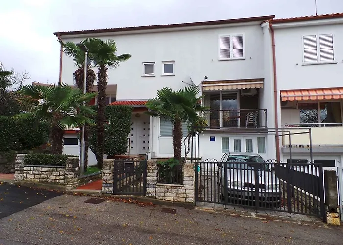 In 39570 *